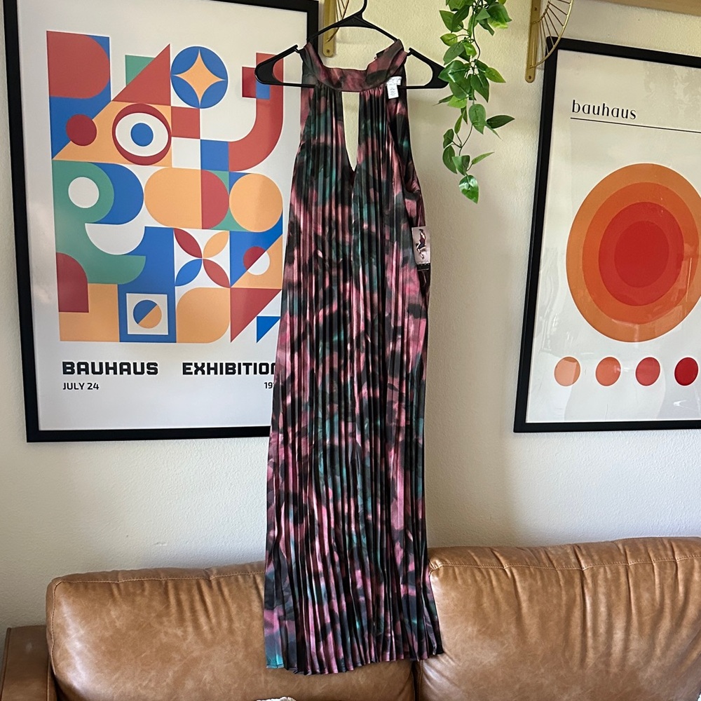 Sofia by Sofia Vergara Pink and Black Maxi Dress